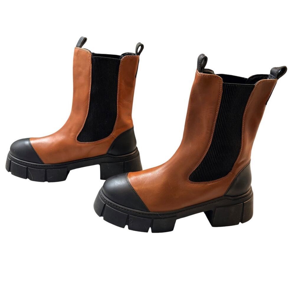 Free People Maren Mid Chelsea Boots Brown Black Leather Lug Sole Size 40 (9 US) - Picture 4 of 10
